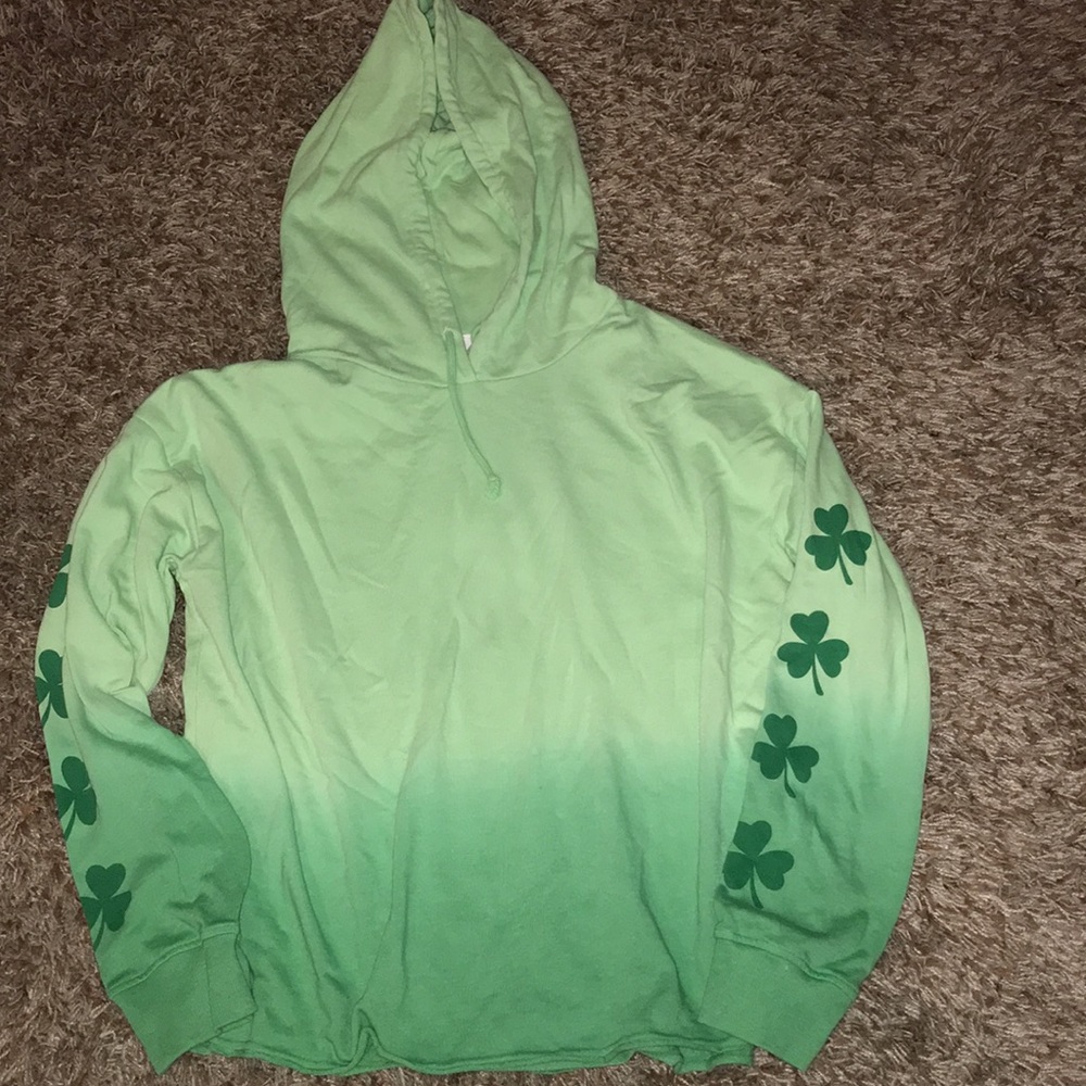 Doe sweater